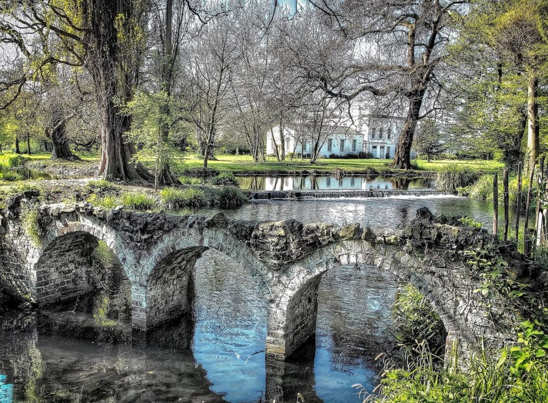 Art and Nature Discovering Sculptures and Installations in London’s Parks